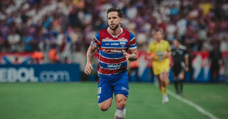Lucas Sasha Fica no Fortaleza: Athletico-PR Encerra Negociação