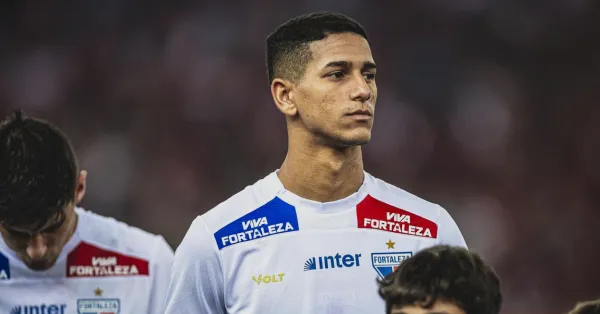 Olympiakos Eleva Oferta por Gustavo Mancha: Detalhes da Negociação Crucial do Fortaleza