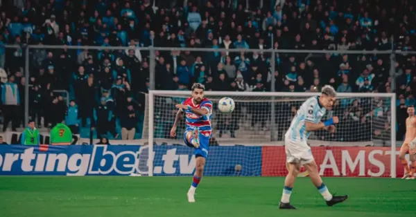 Substituto de Brítez: A Escolha Crucial de Palermo para a Zaga do Fortaleza Contra o Sport
