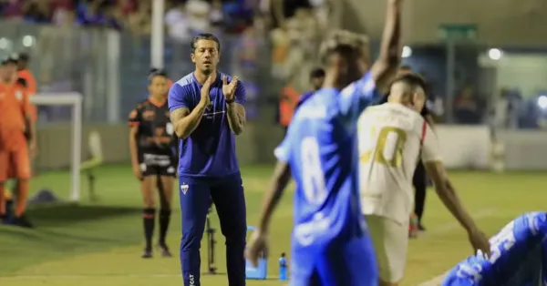 Carpini Define Chegada de Lateral para o Fortaleza: “Um Já Está Bom”